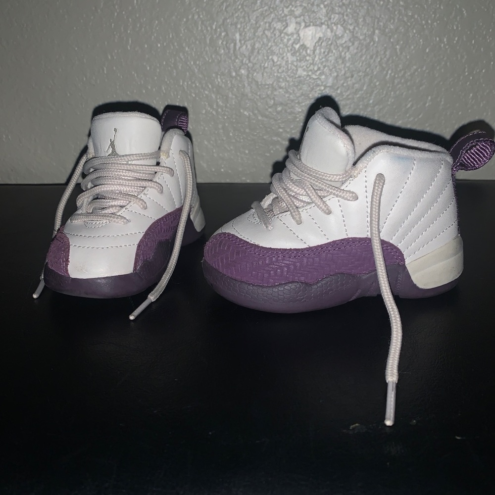 Jordans Retro 12